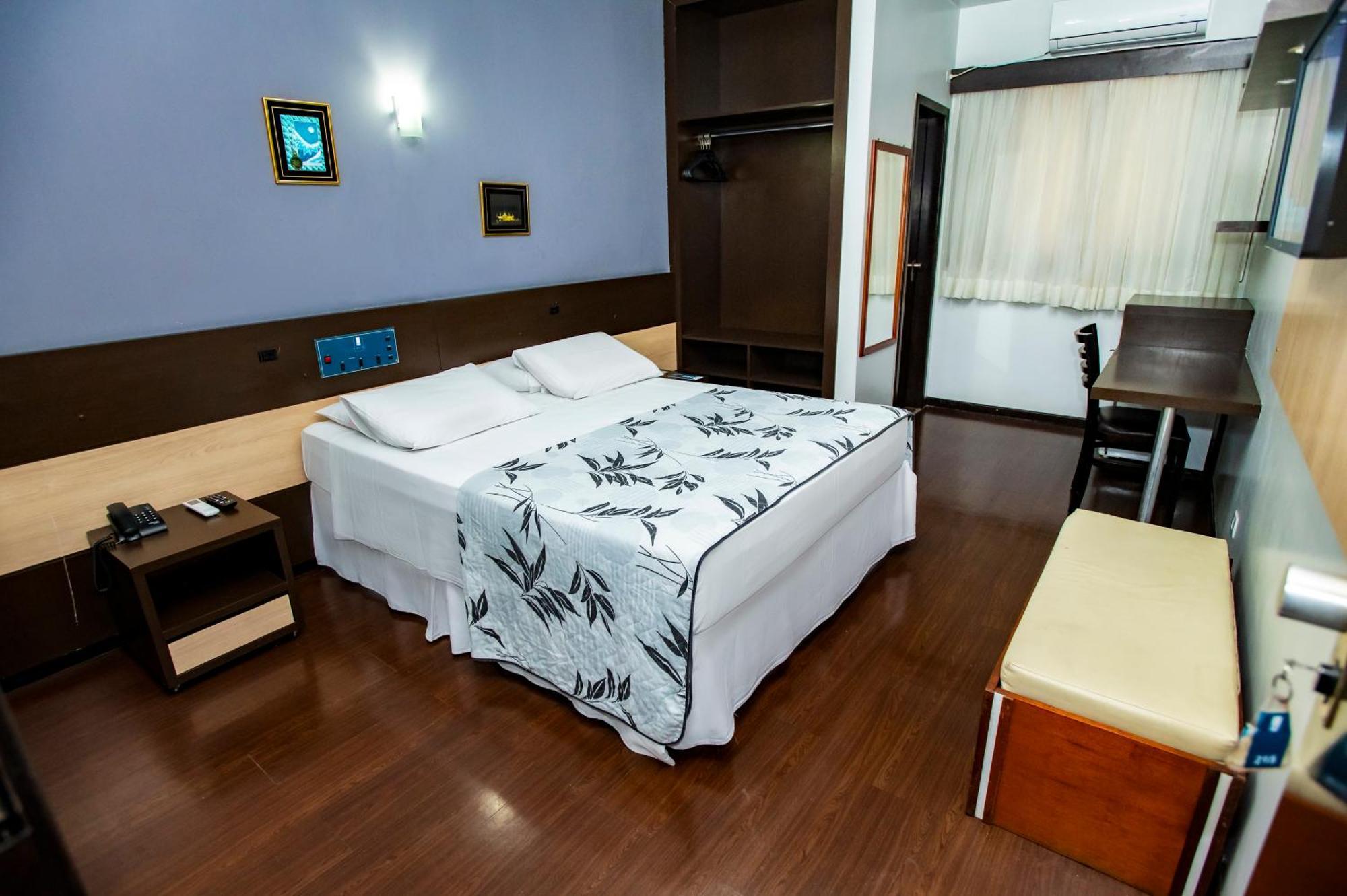Hotel Presidencial Cuiaba  Luaran gambar