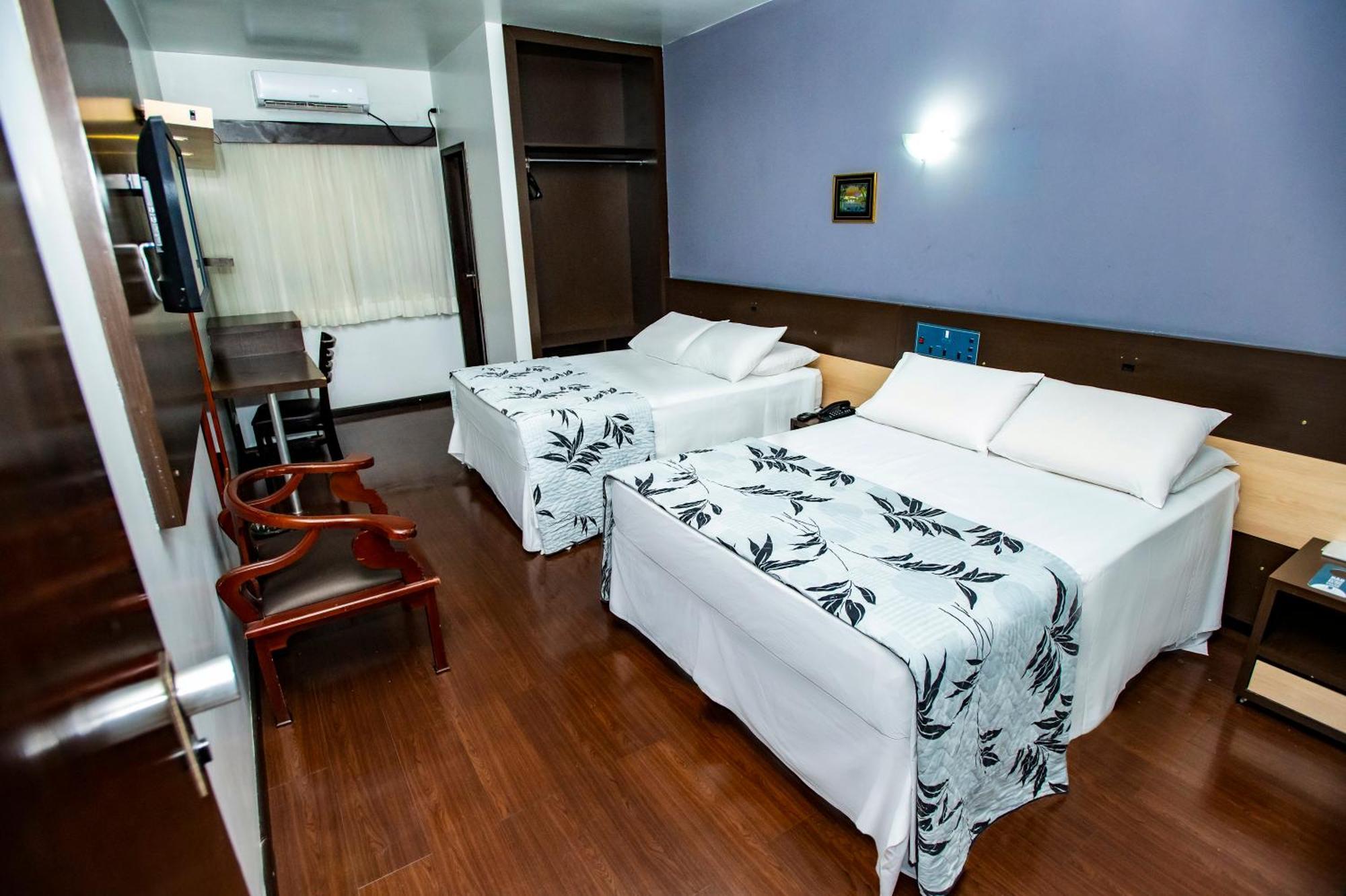 Hotel Presidencial Cuiaba  Luaran gambar