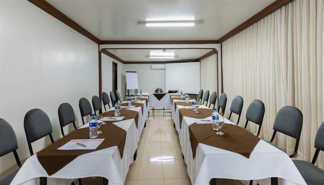 Hotel Presidencial Cuiaba  Luaran gambar